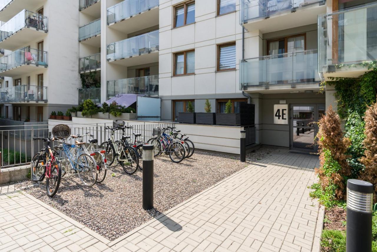 Czarnieckiego Apartment With Balcony Poznan By Noclegi Renters Exterior photo